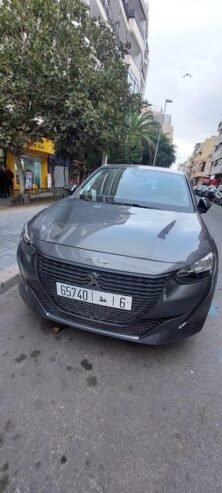 voiture occasion casa Peugeot 208 pour location