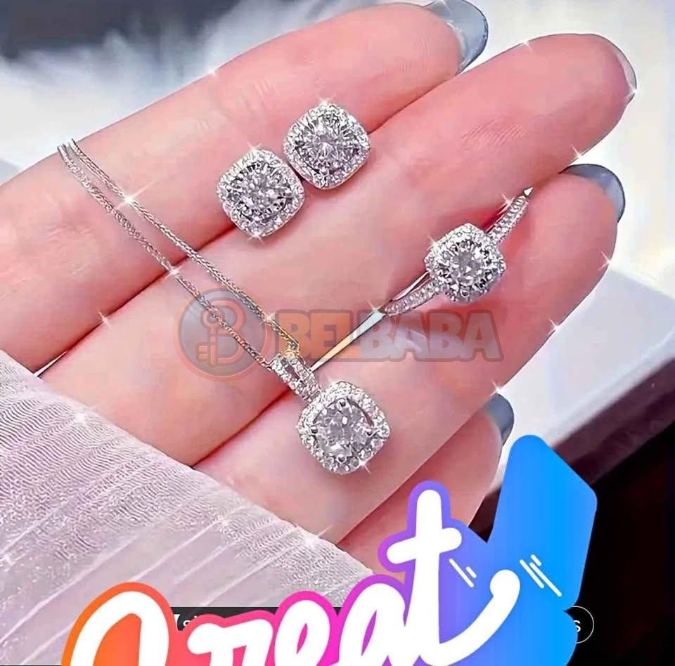 مجموعة مميزة للنساء pack jawlery pour femme