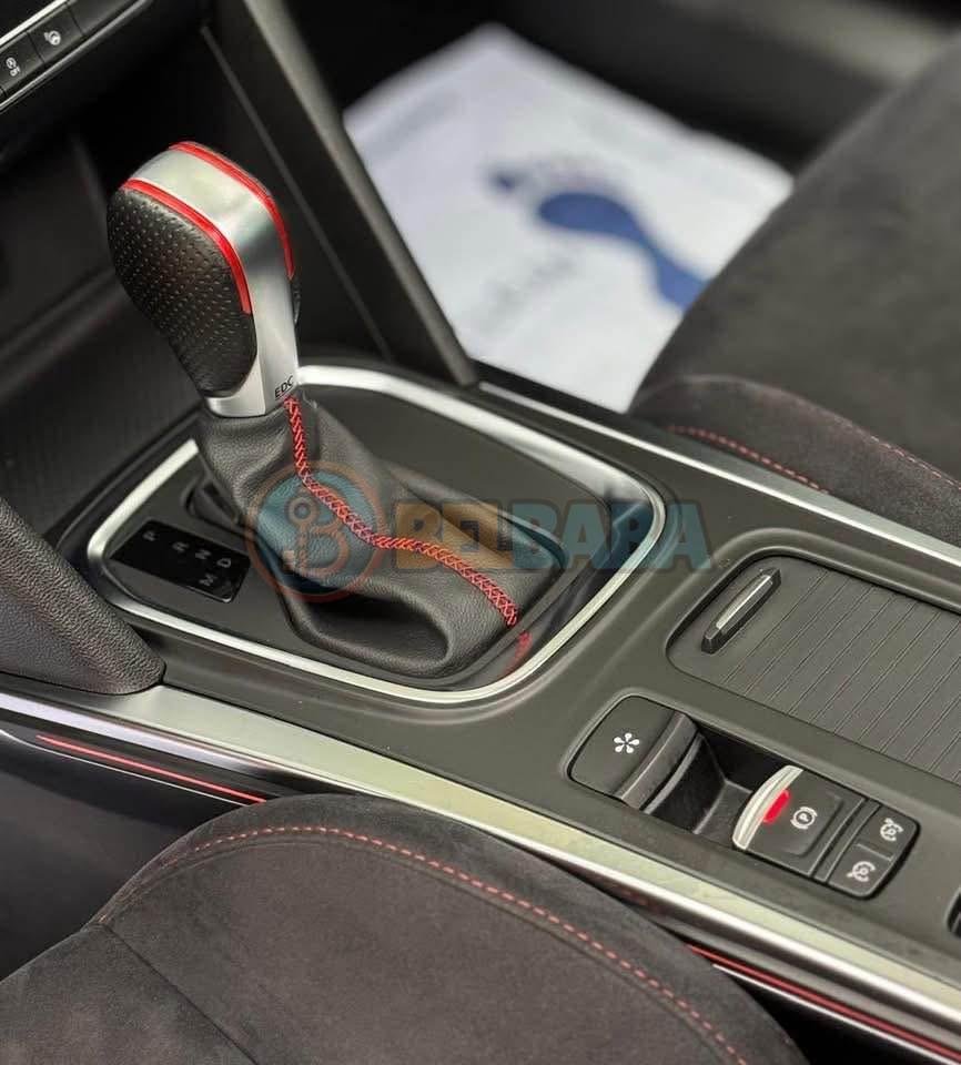 🚘 Renault Megane 4 control .R.S.🚘 ▪️Modèle :2020 ▪️Carburant : es