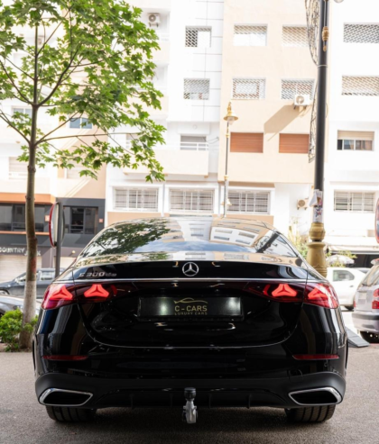 Mercedes benz E300de AMG line plus 2025