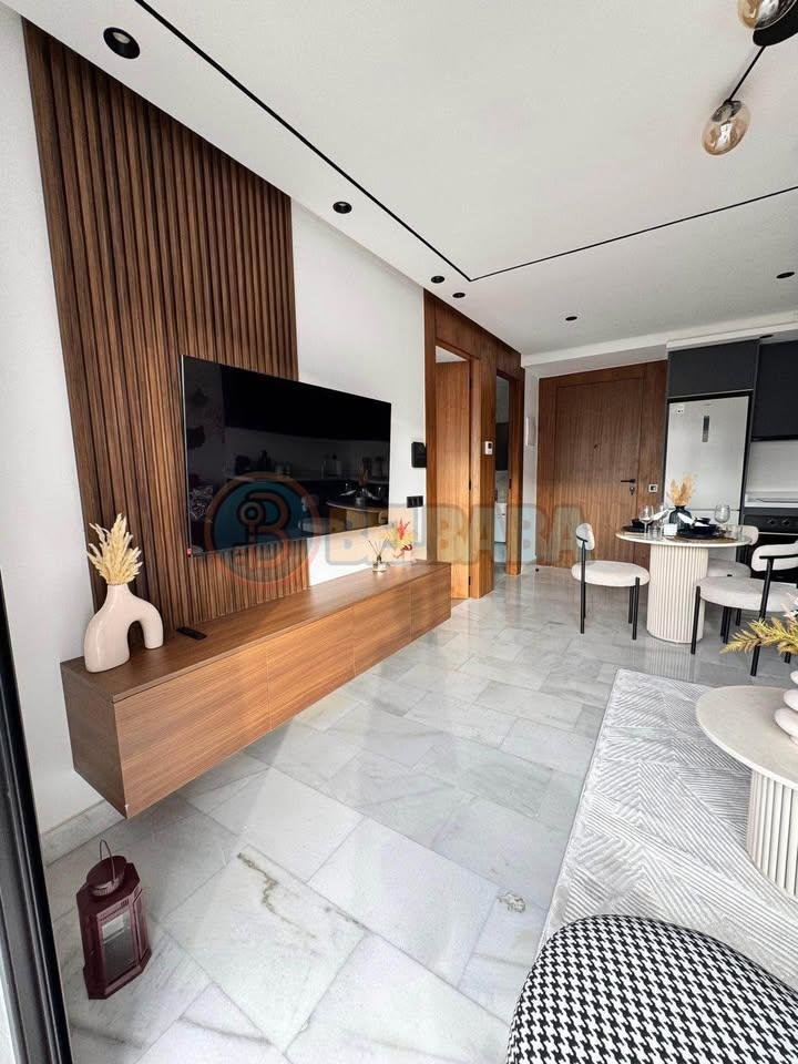 شقة للكراء في المعاريف