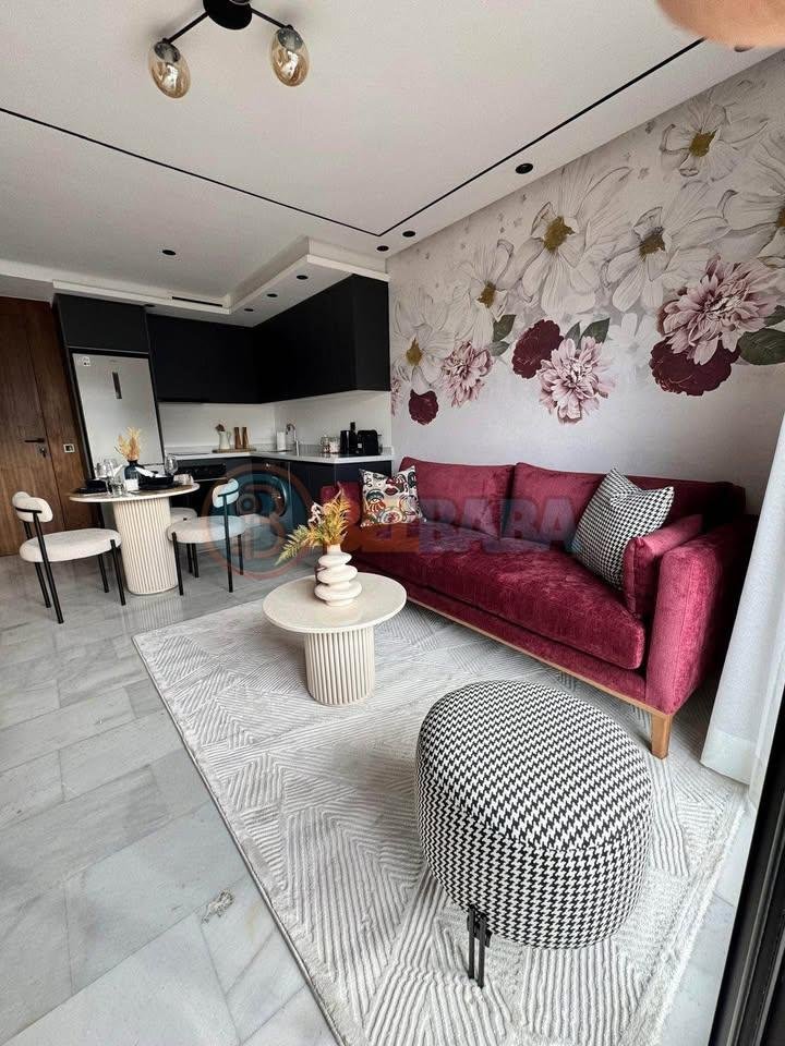 شقة للكراء في المعاريف