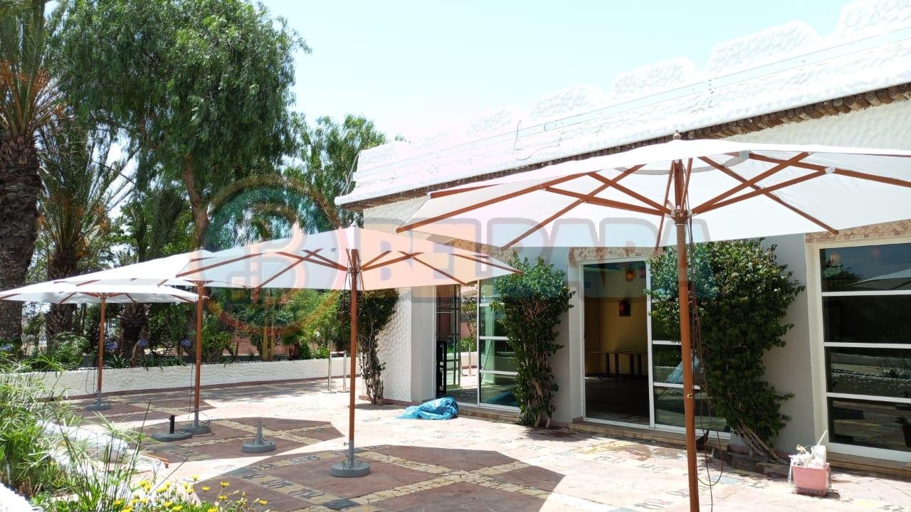 Parasol terrasse jardin