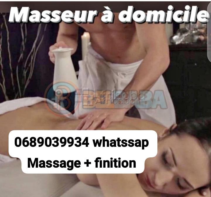 Massage à domicile pour les femmes avec finition